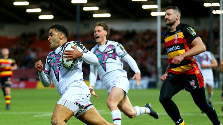 Keelan Giles scored the first try of the European Challenge Cup encounter 