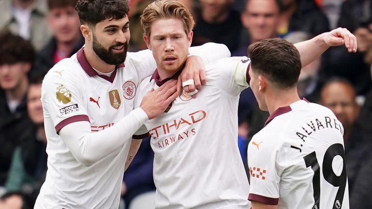 Crystal Palace 2-4 Man City: Kevin De Bruyne helps move champions level  with Premier League leaders Liverpool | Football News | Sky Sports