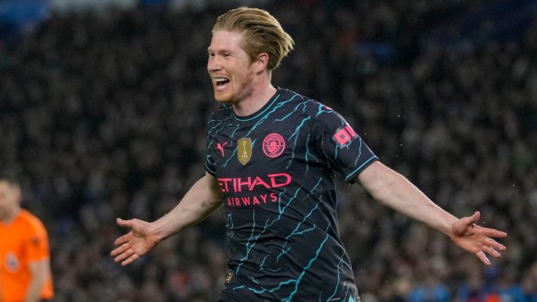 Kevin De Bruyne celebrates after giving Man City the lead in Brighton