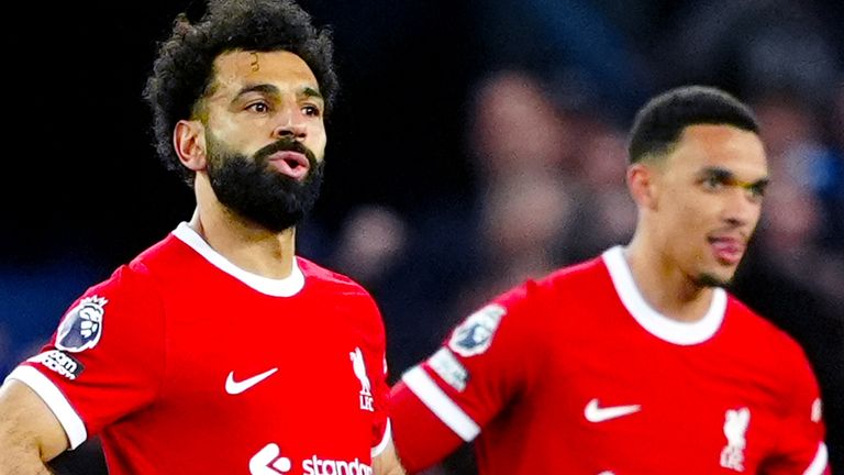 Liverpool's Mohamed Salah (left) appears dejected during the Premier League match at Goodison Park, Liverpool. Picture date: Wednesday April 24, 2024.