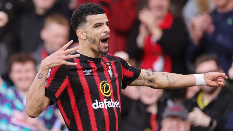 Dominic Solanke celebrates after giving Bournemouth the lead against Manchester United