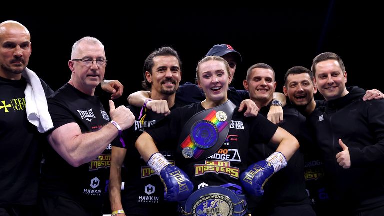 Rhiannon Dixon won the vacant WBO lightweight title with a unanimous points victory