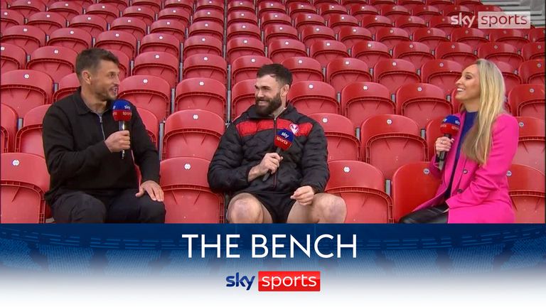 St Helens prop, Alex Walmsley joins Jenna and Jon on this week's episode of The Bench.