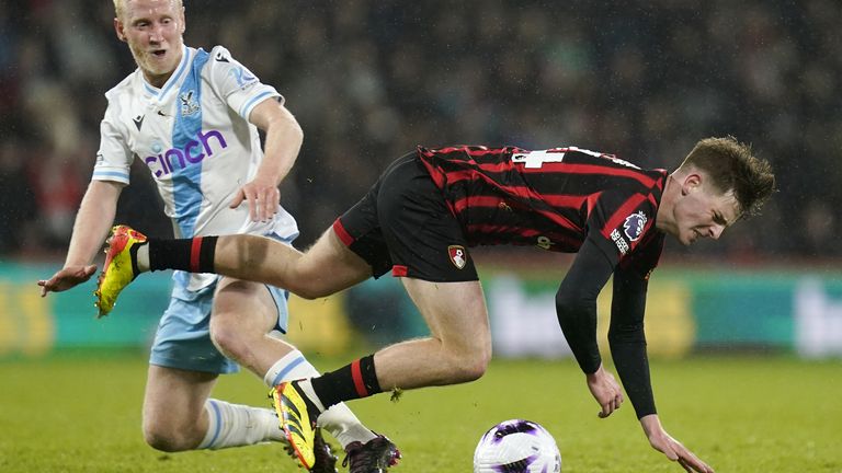 Crystal Palace's Will Hughes (left) and Bournemouth's Alex Scott battle for the ball