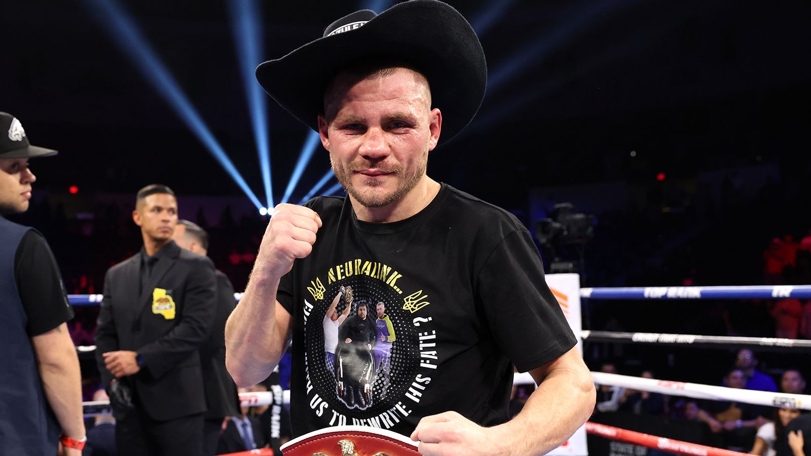 Ukrainian Denys Berinchyk defeats Emanuel Navarrete for WBO lightweight world title | Boxing News