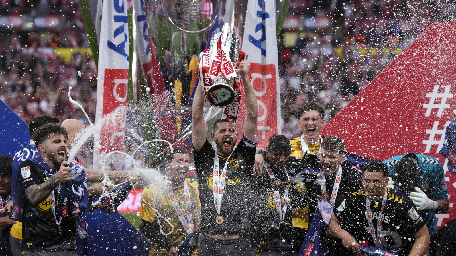 https://e0.365dm.com/24/05/1600x900/skysports-southampton-championship_6566683.jpg?20240526180551