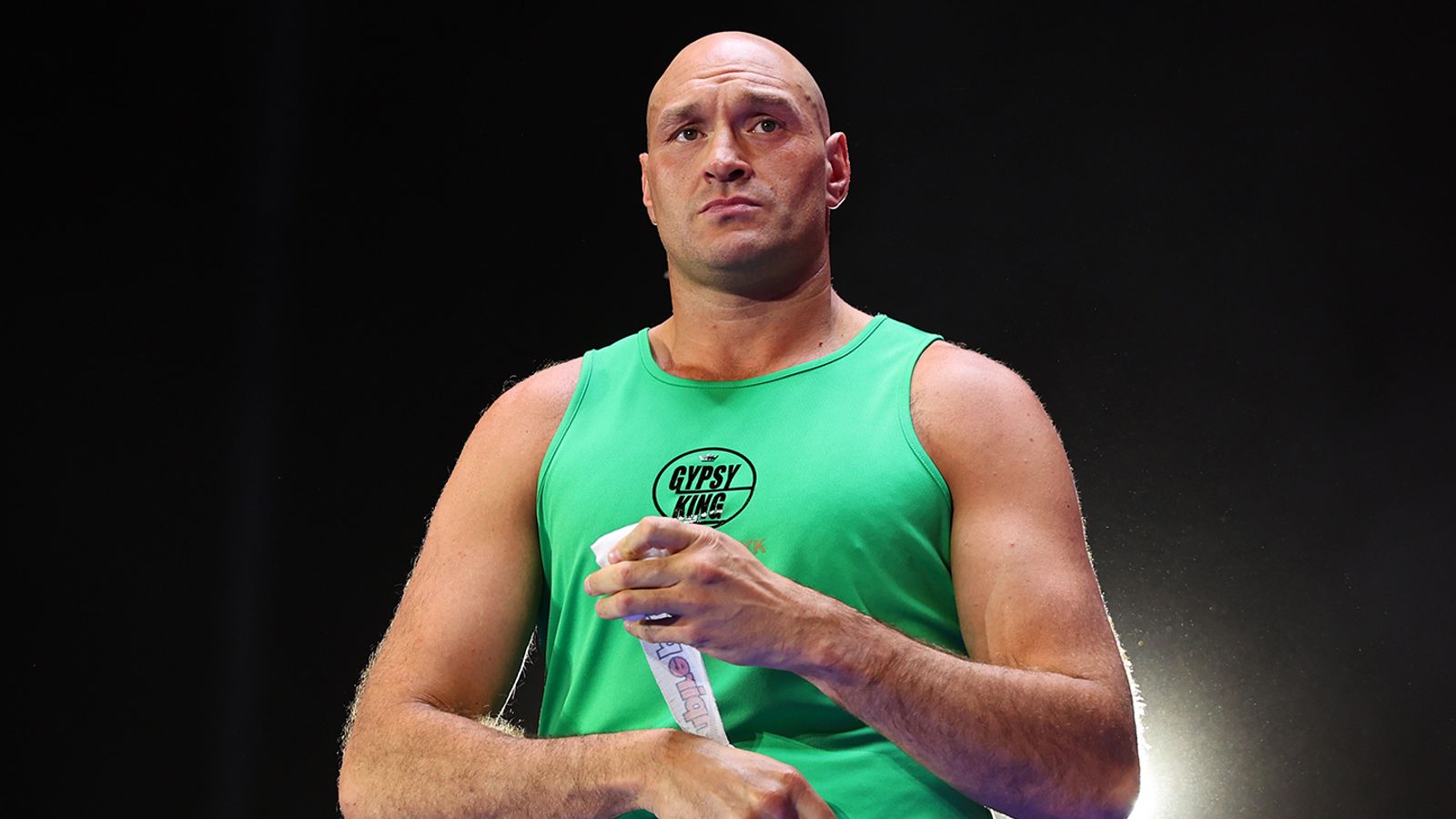 Tyson Fury revela que su esposa Paris sufrió un aborto espontáneo un día antes de su pelea con Oleksandr Usyk en mayo