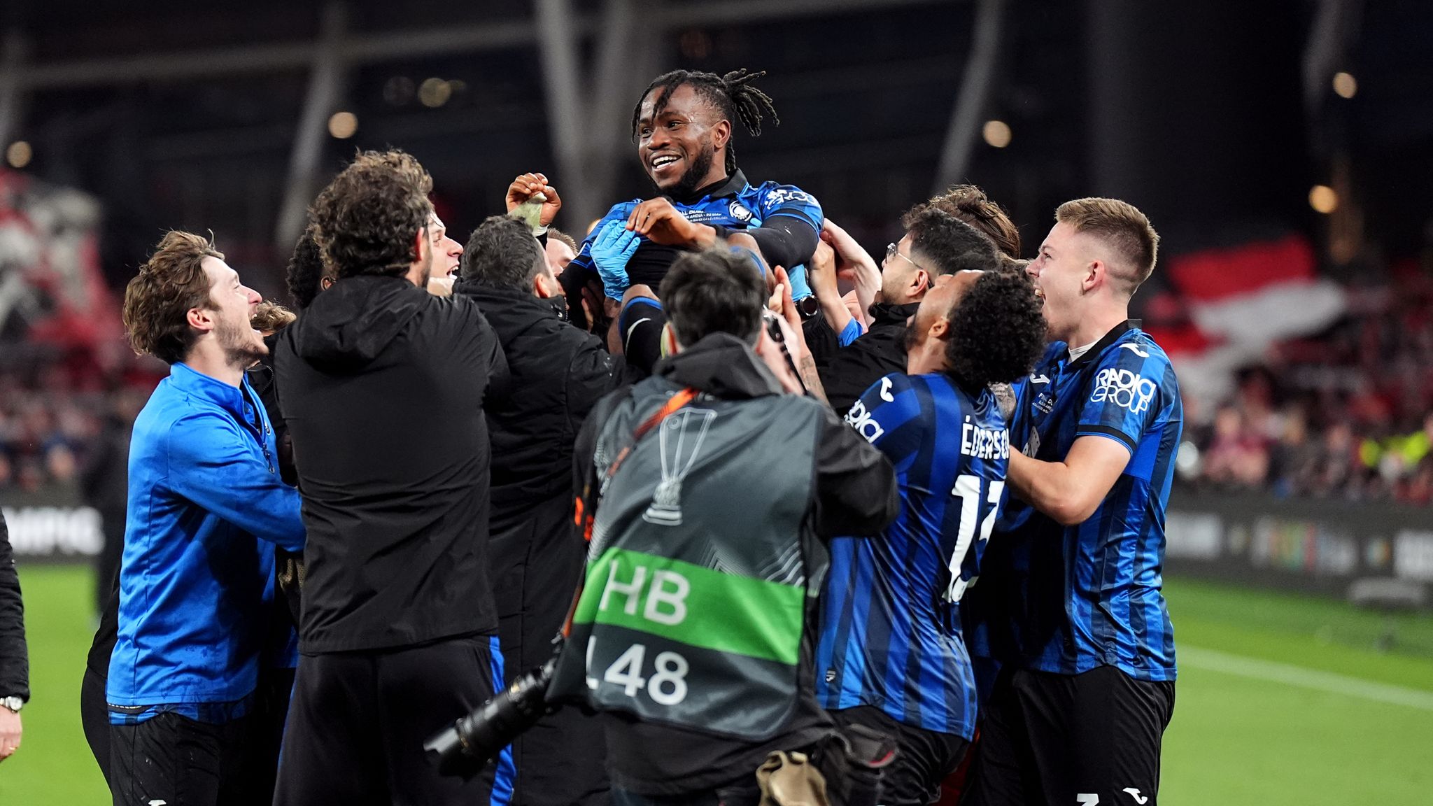 Atalanta 3-0 Bayer Leverkusen: Ademola Lookman Nets Stunning Hat-trick ...