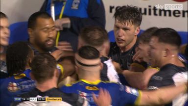 'Little judo throw from Briscoe' | Things get HEATED at the Halliwell Jones  