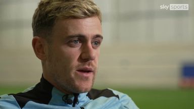 Fatherhood in Football: Szmodics on playing hours after the birth of his child