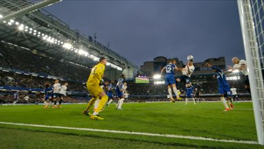 'Golden chance, he should score' | Romero heads wide for Spurs