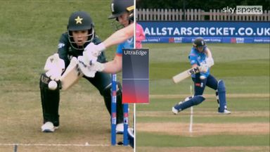 'A much needed wicket!' | Captain Knight removed by Aliya Riaz 