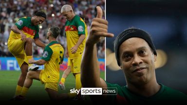 Overhead kicks at 44!? | Ronaldinho shines in Brazil all-star match!