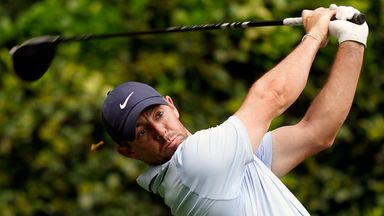 Rory McIlroy had a bogey free round as he chased down Xander Schauffele 
