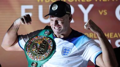 Tyson Fury is aiming to become undisputed heavyweight champion