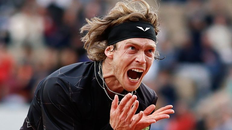 Russia's Andrey Rublev vents his frustration after missing a shot against Italy's Matteo Arnaldi during their third round match of the French Open tennis tournament at the Roland Garros stadium in Paris, Friday, May 31, 2024. (AP Photo/Jean-Francois Badias)