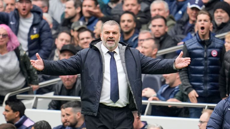 Tottenham's head coach Ange Postecoglou gestures during the English Premier League soccer match between Tottenham Hotspur and Arsenal at the Tottenham Hotspur Stadium in London, England, Sunday, April 28, 2024. (AP Photo/Kin Cheung)


