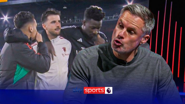 ‘Get off the pitch! Shut up and get in!’ – Carra enraged by Man Utd players