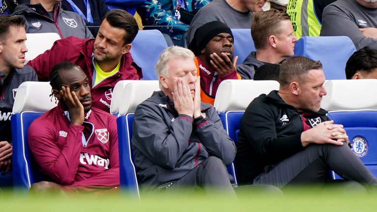 West Ham United manager David Moyes, first team coach Kevin Nolan and Michail Antonio (left) during the 5-0 defeat at Stamford Bridge