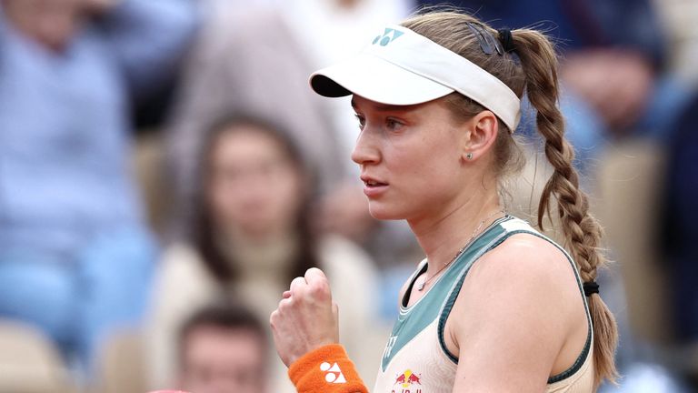 Kazakhstan's Elena Rybakina reacts after a point during her women's singles match against Netherlands' Arantxa Rus on Court Suzanne-Lenglen on day five of the French Open tennis tournament at the Roland Garros Complex in Paris on May 30, 2024. (Photo by EMMANUEL DUNAND / AFP)