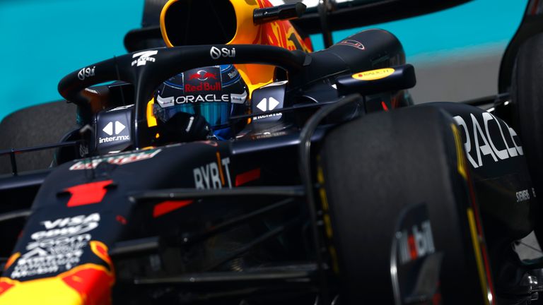 MIAMI INTERNATIONAL AUTODROME, UNITED STATES OF AMERICA - MAY 03: Max Verstappen, Red Bull Racing RB20 during the Miami GP at Miami International Autodrome on Friday May 03, 2024 in Miami, United States of America. (Photo by Zak Mauger / LAT Images)