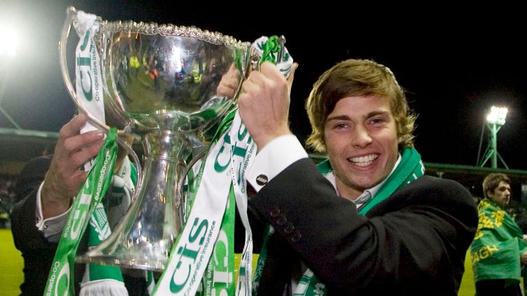Lewis Stevenson won the Scottish League Cup with Hibs in 2007