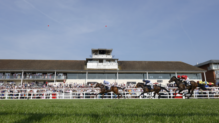 Domestic action returns to Lingfield