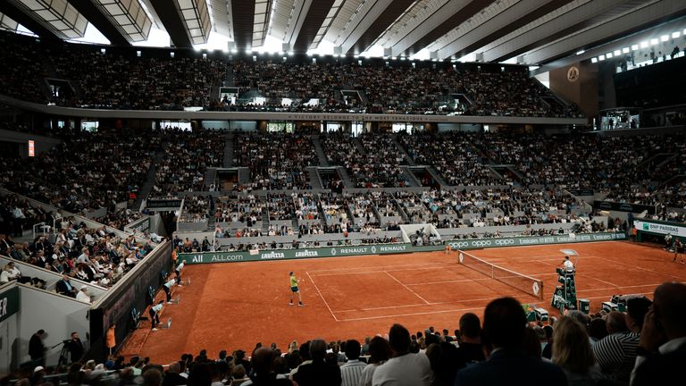 View of center court Philippe Chatrier with it's roof closed during the the semifinal match between Spain's Rafael Nadal, left, and Germany's Alexander Zverev at the French Open tennis tournament in Roland Garros stadium in Paris, France, Friday, June 3, 2022. (AP Photo/Thibault Camus)