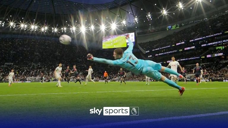 Man City's De Bruyne denied by Spurs' Vicario