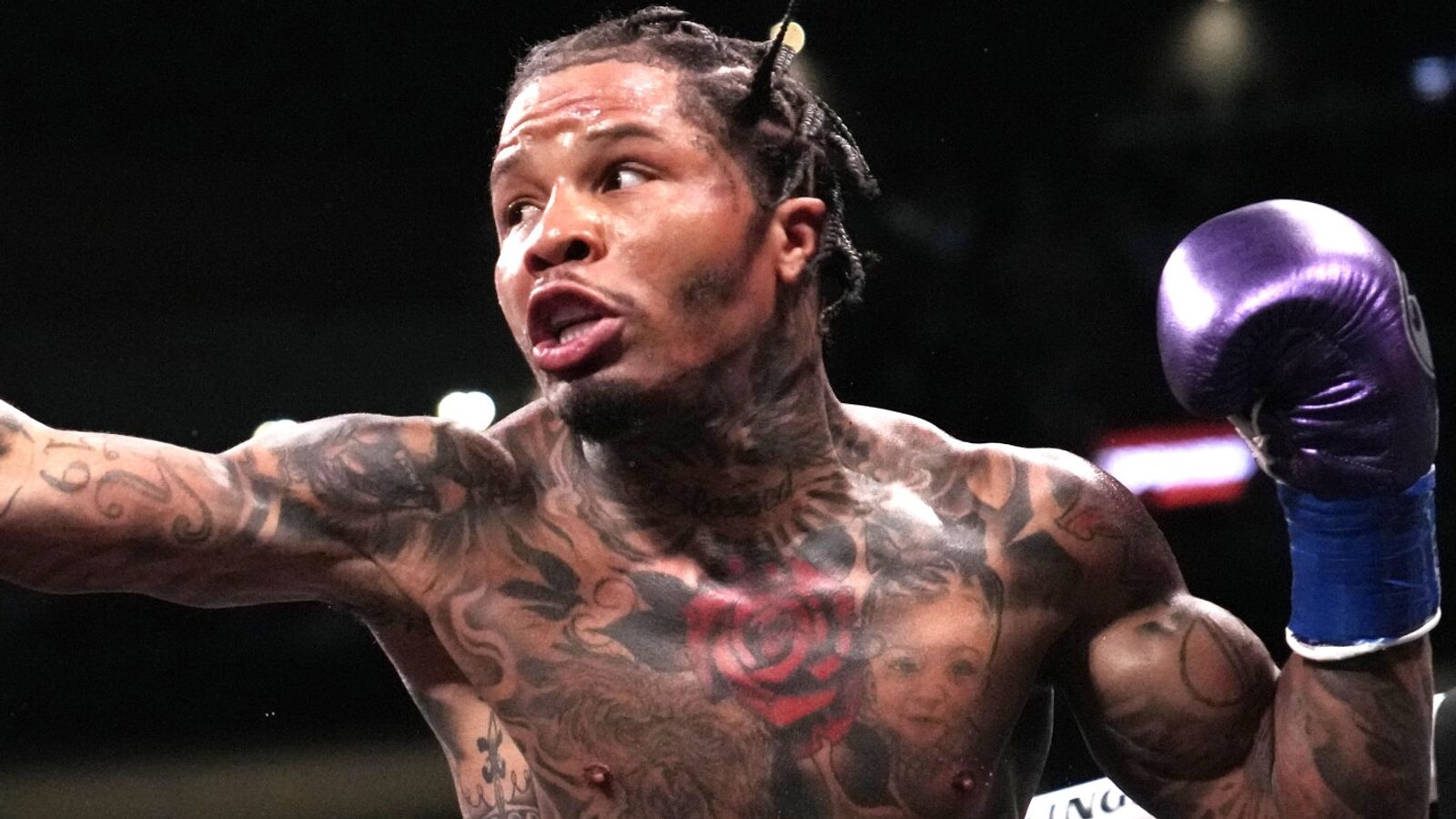 Gervonta Davis knocked out Frank Martin in the eighth round to retain ...