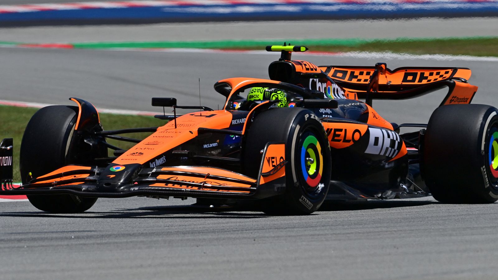 Spanish GP: Lando Norris narrowly ahead of Max Verstappen in Practice One after competitive first session | F1 News