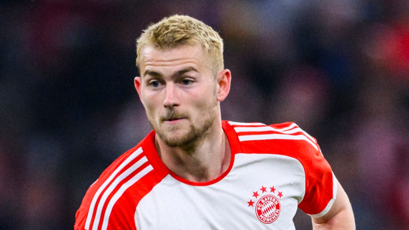 Matthijs de Ligt: Bayern Munich defender keen on move to Man Utd