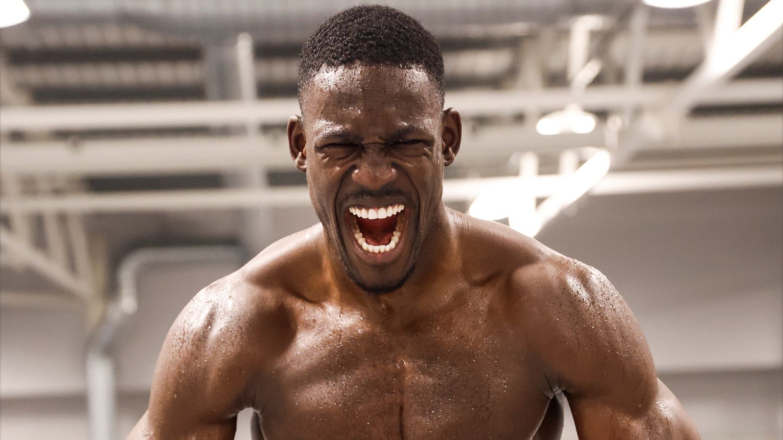 Richard Riakporhe set for heavyweight debut: ‘Lawrence Okolie’s sicknote got lost in the post!’ | Boxing News