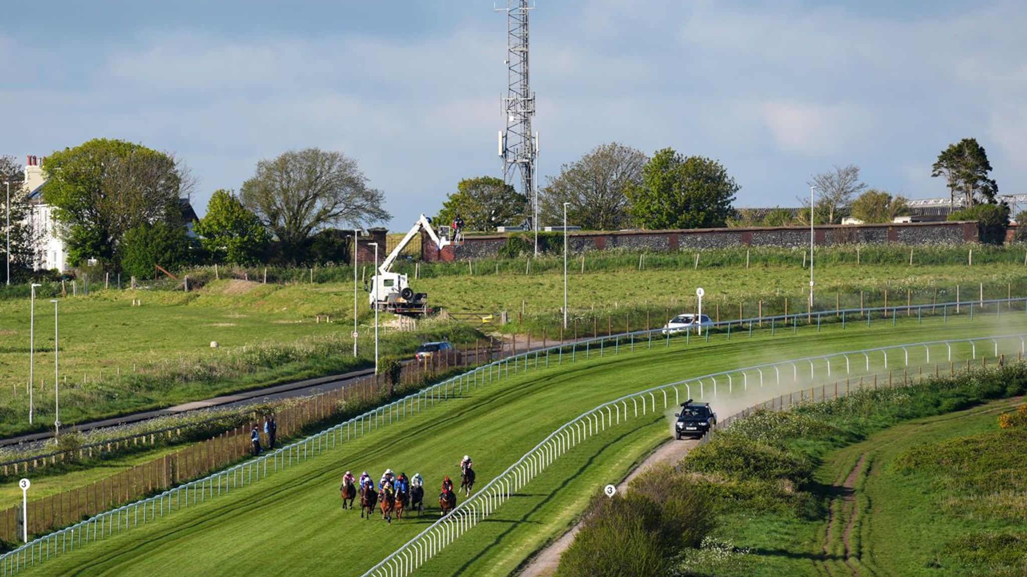 Today on Sky Sports Racing: Brighton, Yarmouth and Newcastle host live 