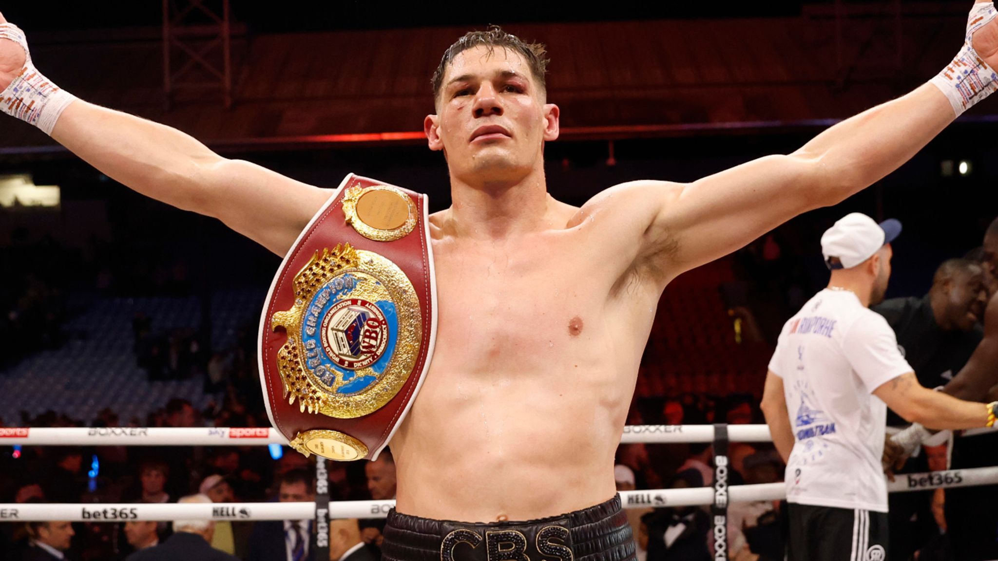 Chris Billam-Smith beats Richard Riakporhe to retain WBO cruiserweight ...