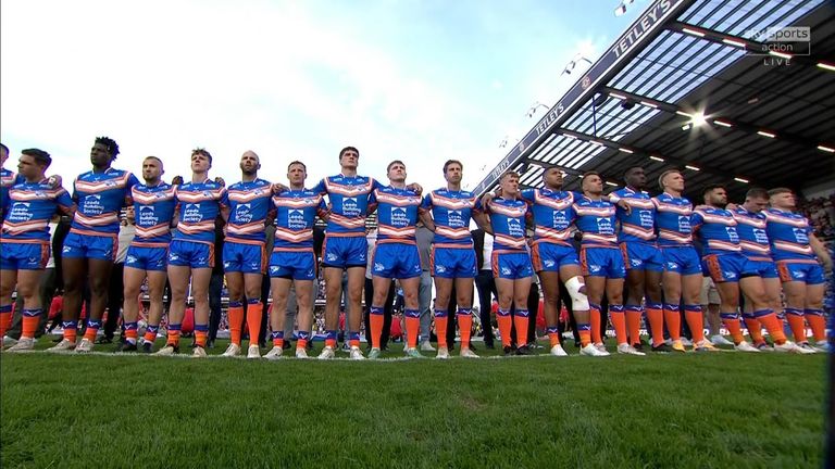 Former teammates pay tribute to Rob Burrow