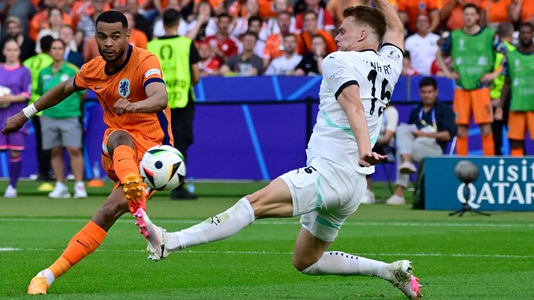 Cody Gakpo equalises for the Netherlands against Austria