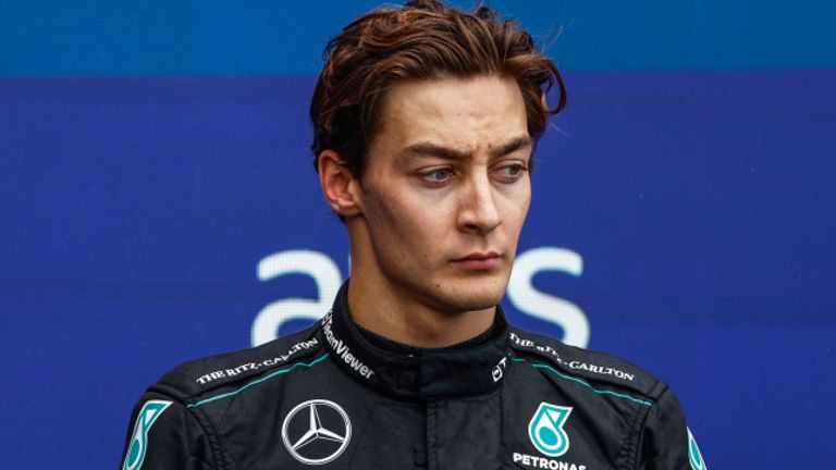 CIRCUIT GILLES-VILLENEUVE, CANADA - JUNE 09: George Russell, Mercedes-AMG F1 Team, 3rd position, on the podium during the Canadian GP at Circuit Gilles-Villeneuve on Sunday June 09, 2024 in Montreal, Canada. (Photo by Zak Mauger / LAT Images)