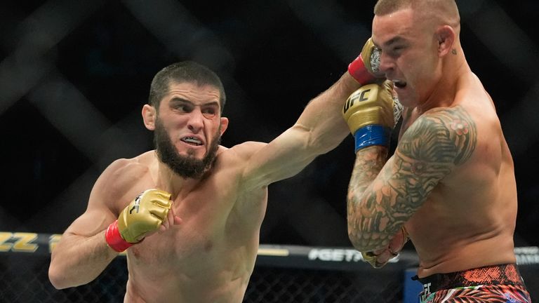Islam Makhachev, left, knocks out Dustin Poirier during the second round of their lightweight title fight at UFC 302 in Newark (AP Photo/Frank Franklin II)