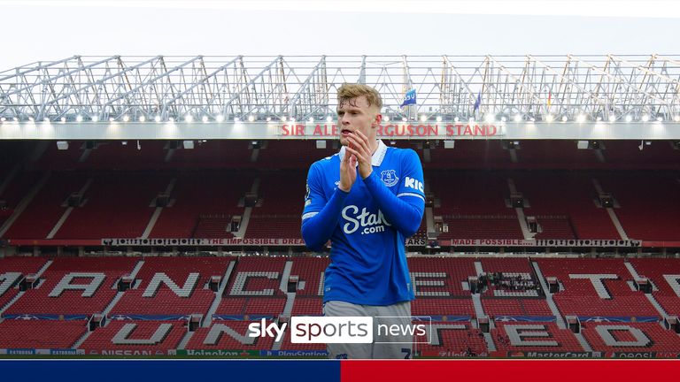 Sky Sports News reporter Michael Bridges reveals that Everton will likely reject Manchester United's opening bid for defender Jarrad Branthwaite.