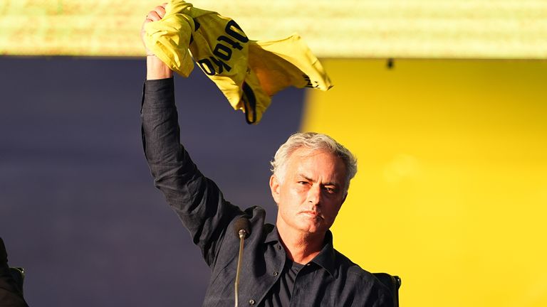 Jose Mourinho was greeted by thousands of supporters as he signed his contract
