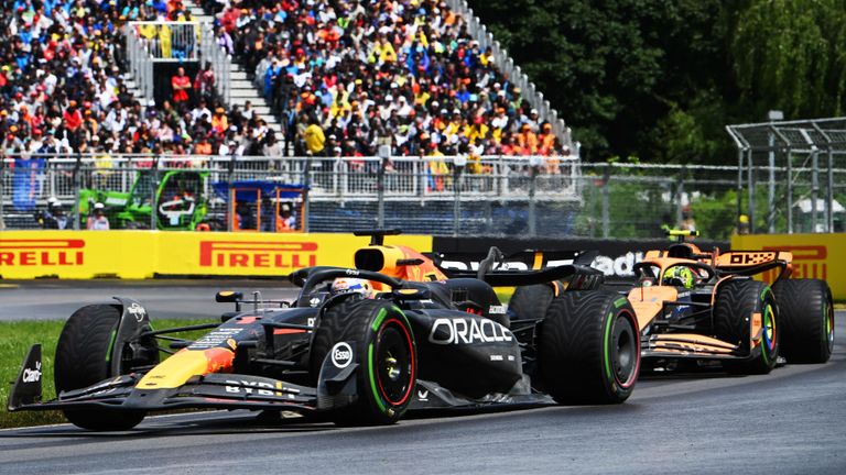 CIRCUIT GILLES-VILLENEUVE, CANADA - JUNE 09: Max Verstappen, Red Bull Racing RB20, leads Lando Norris, McLaren MCL38 during the Canadian GP at Circuit Gilles-Villeneuve on Sunday June 09, 2024 in Montreal, Canada. (Photo by Mark Sutton / Sutton Images)