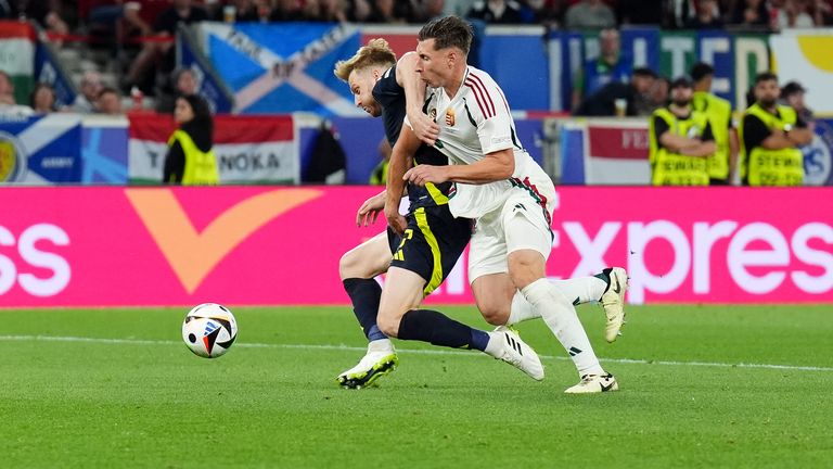 Should Scotland have had a late penalty?