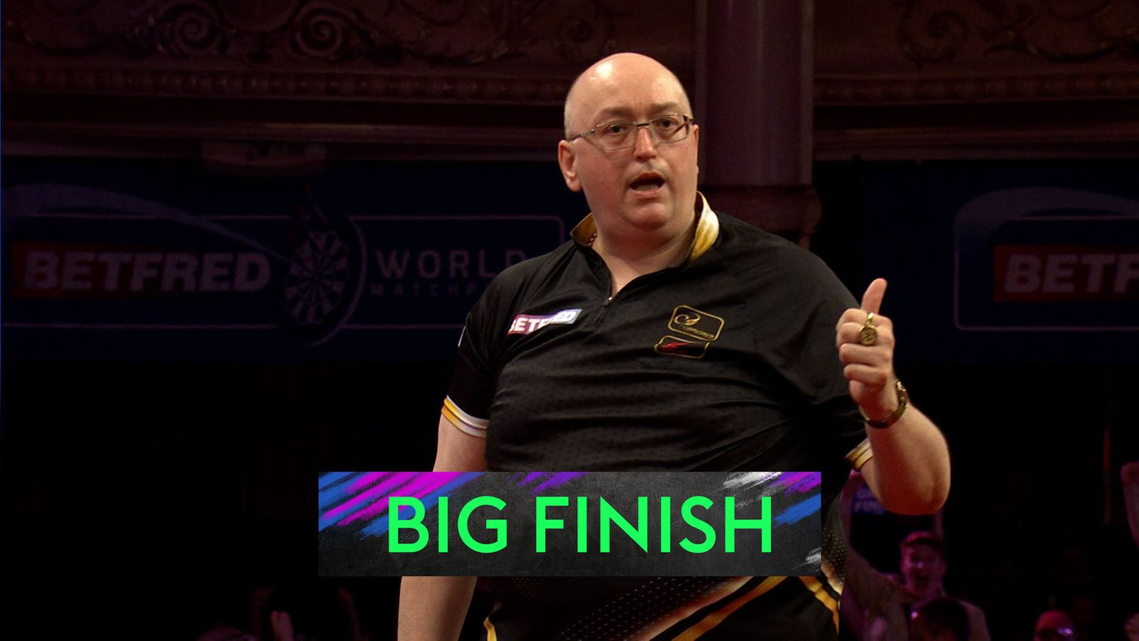 Andrew Gilding strikes gold with 148 finish | Darts News | Sky Sports