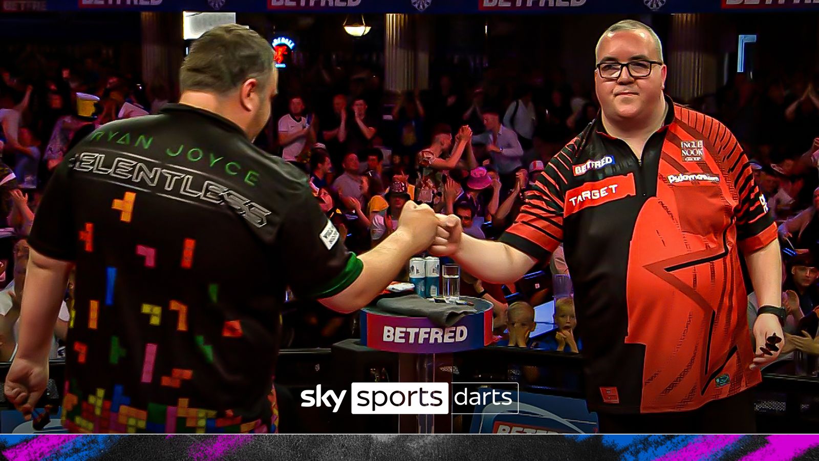 'Touché' Ryan Joyce and Stephen Bunting exchange huge bull finishes