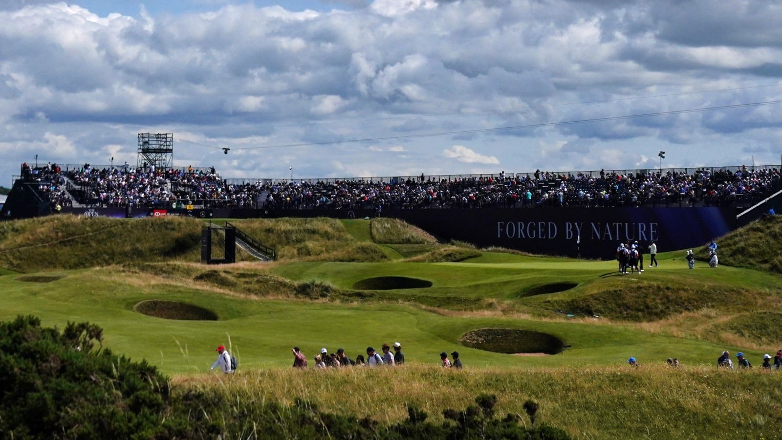 The Open Par3 channel LIVE Free live stream from iconic Postage Stamp