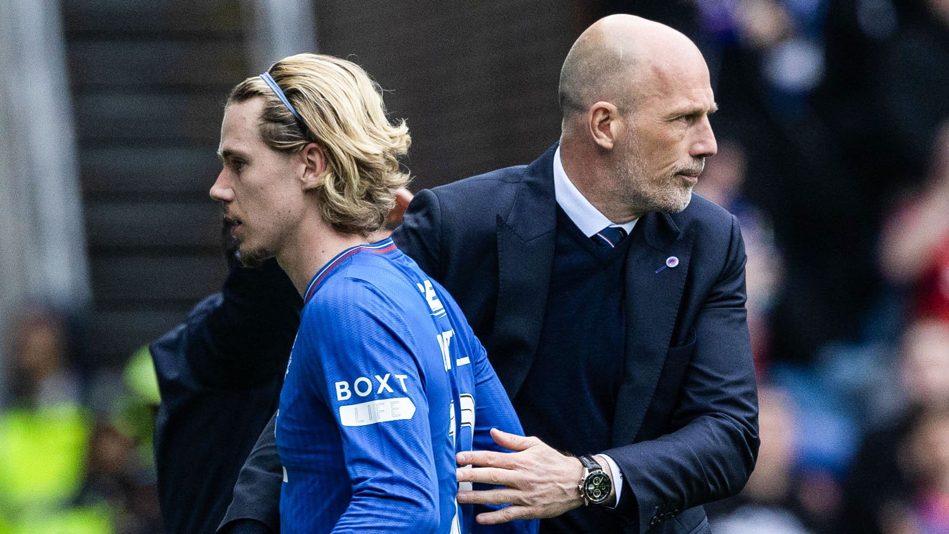Clement: Cantwell wants to leave Rangers