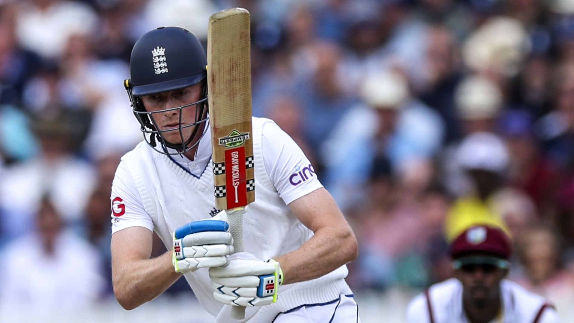 Injured Crawley out of Test series vs Sri Lanka