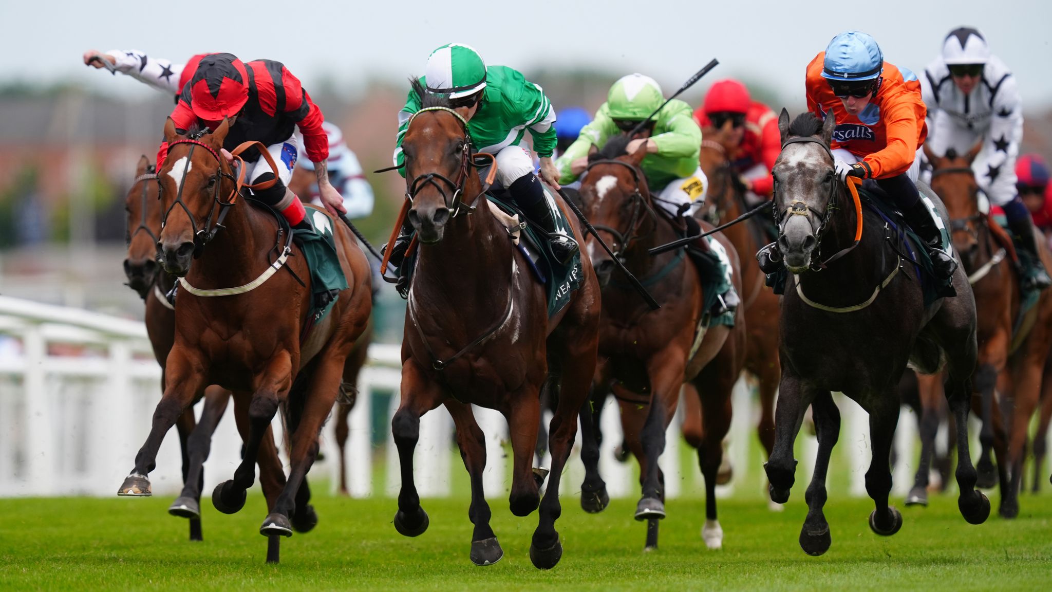 Newbury: Super Sprint success for trainer Jack Jones as Caburn triumphs ...