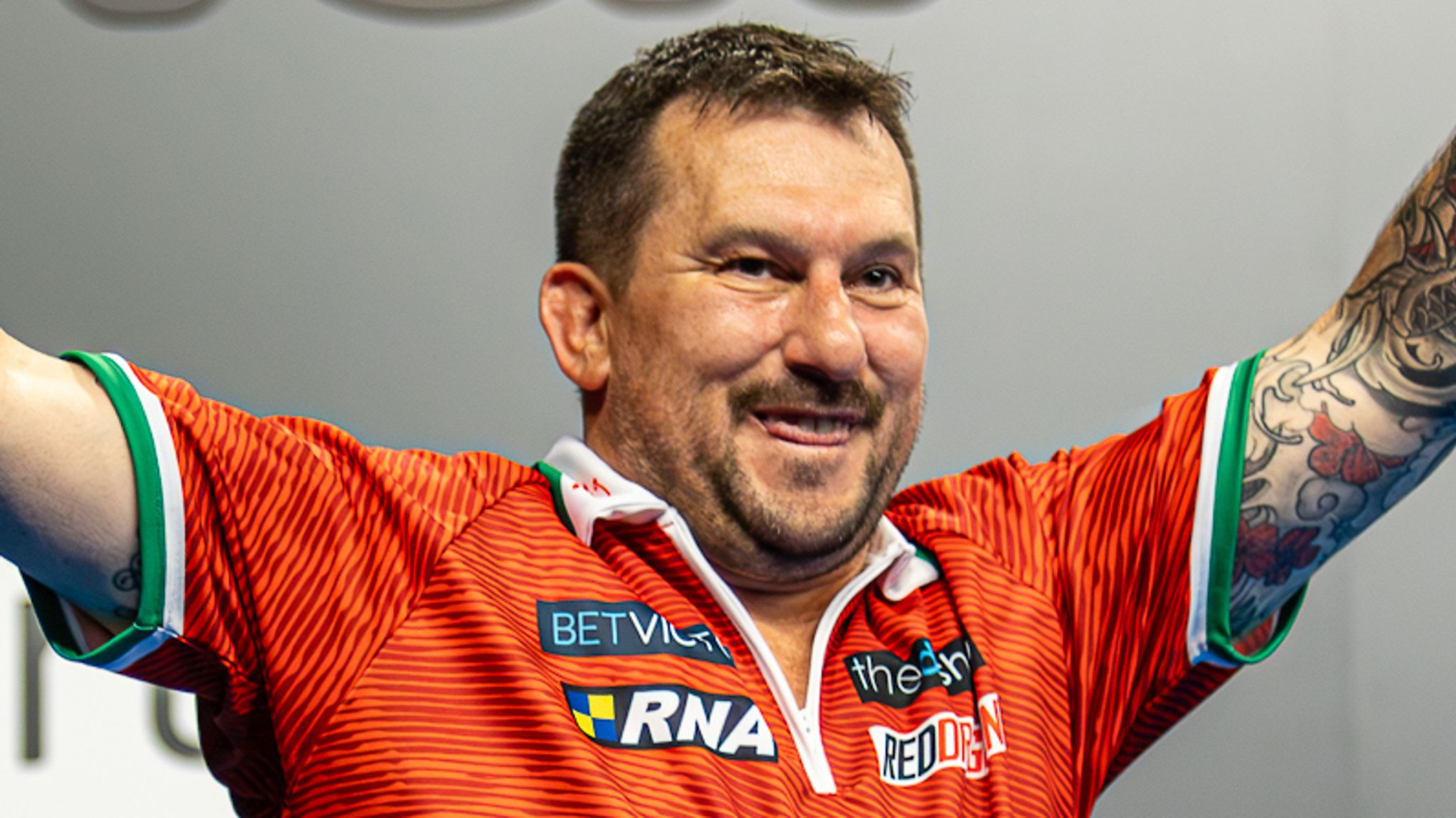 Players Championship 14 Jonny Clayton beats Wesley Plaisier in final while Luke Littler makes early exit Darts News Sky Sports
